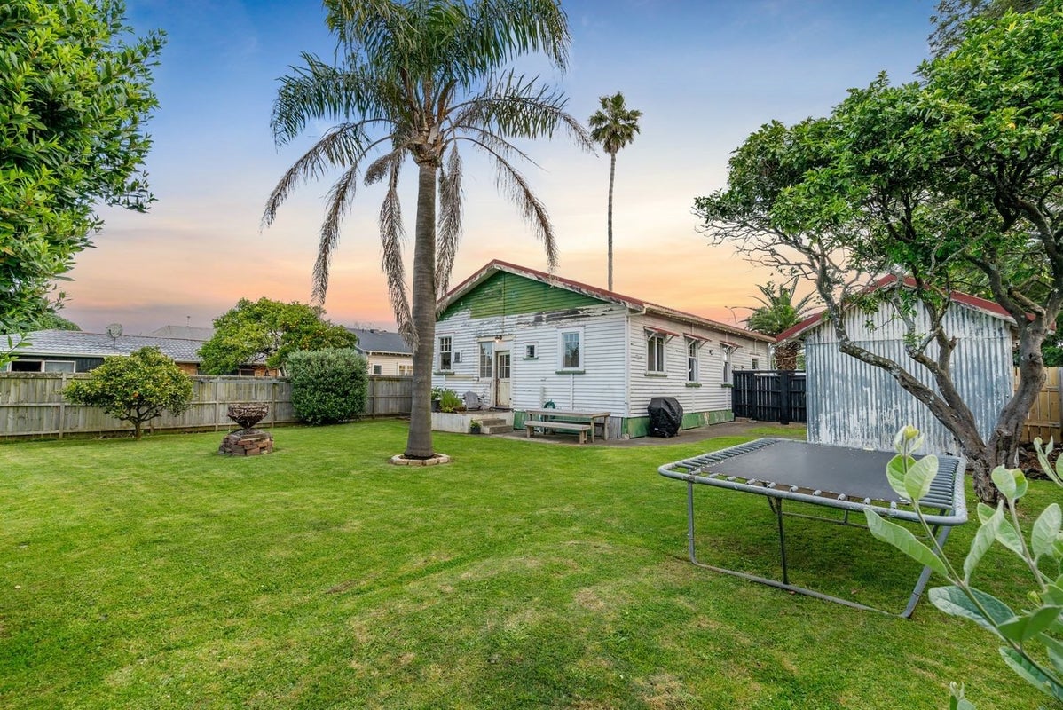 602 Great South Road, Otahuhu, Auckland - Carousel 18
