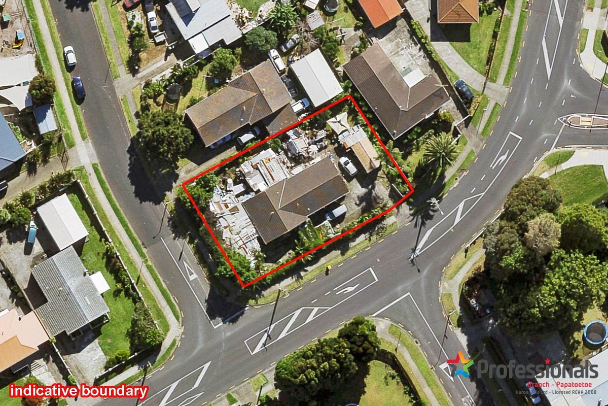 1 Cardrona Place, Favona, Auckland - Carousel 1