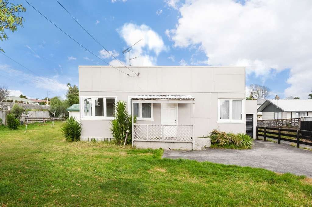 37A Waterview Road West, Takanini, Auckland - Carousel 1