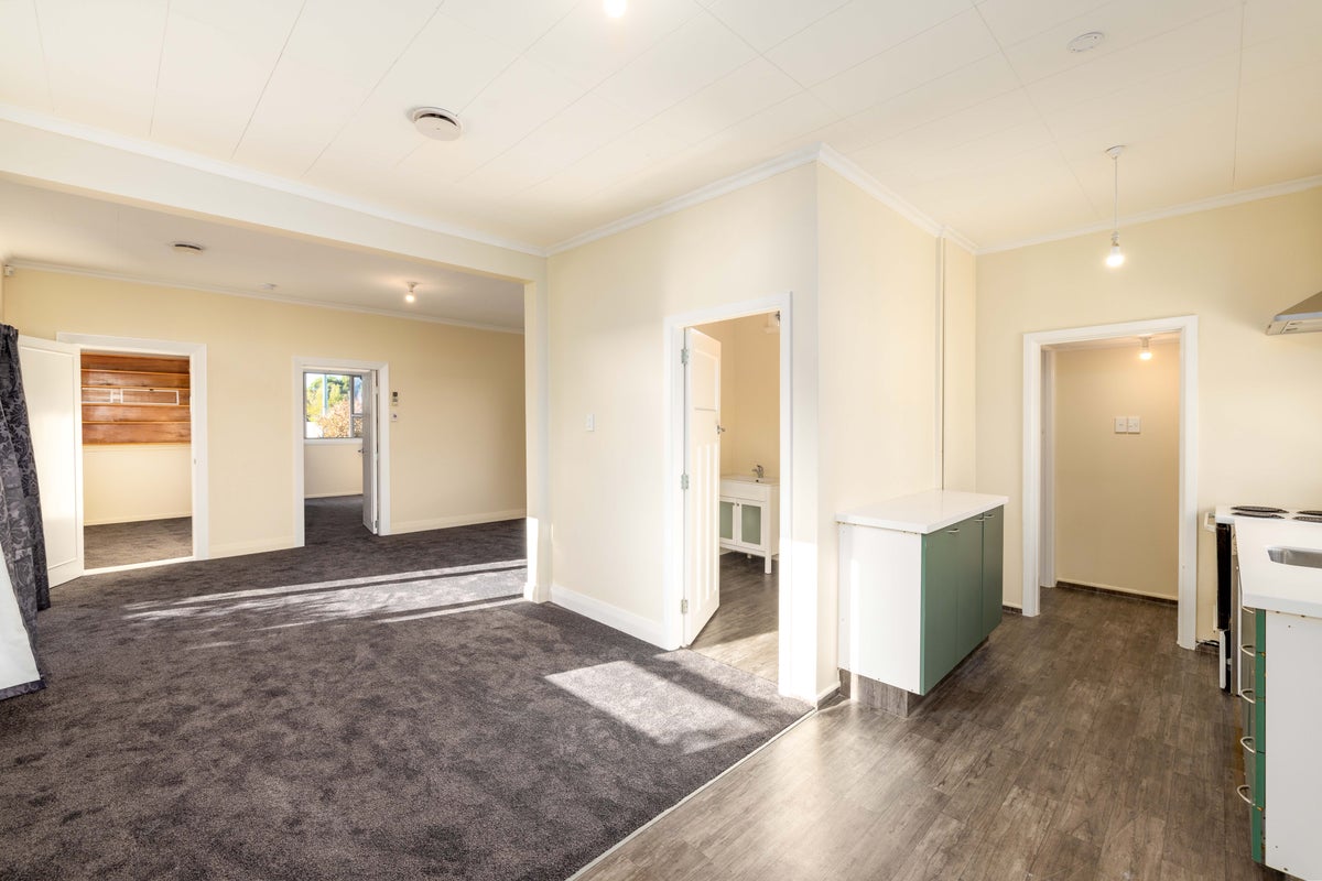 52 Sinclair Street, New Brighton, Christchurch - Carousel 1