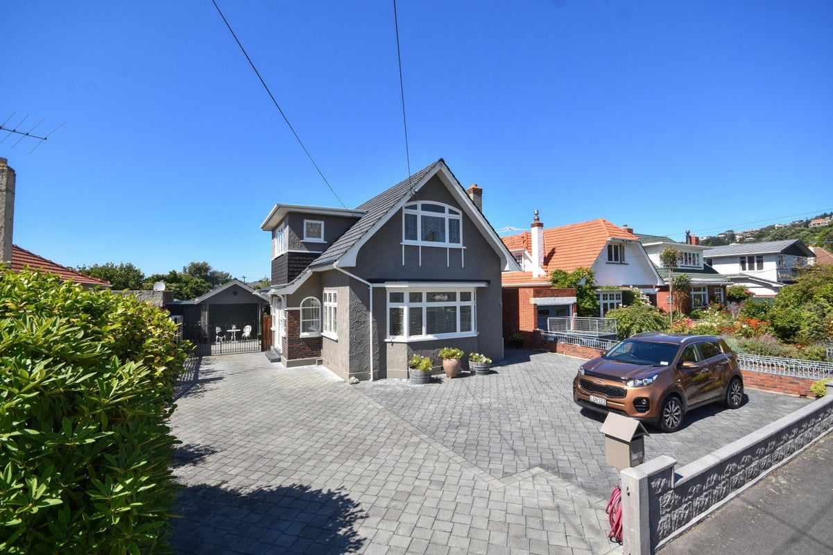 20 Wilson Avenue, Saint Clair, Dunedin - Carousel 1