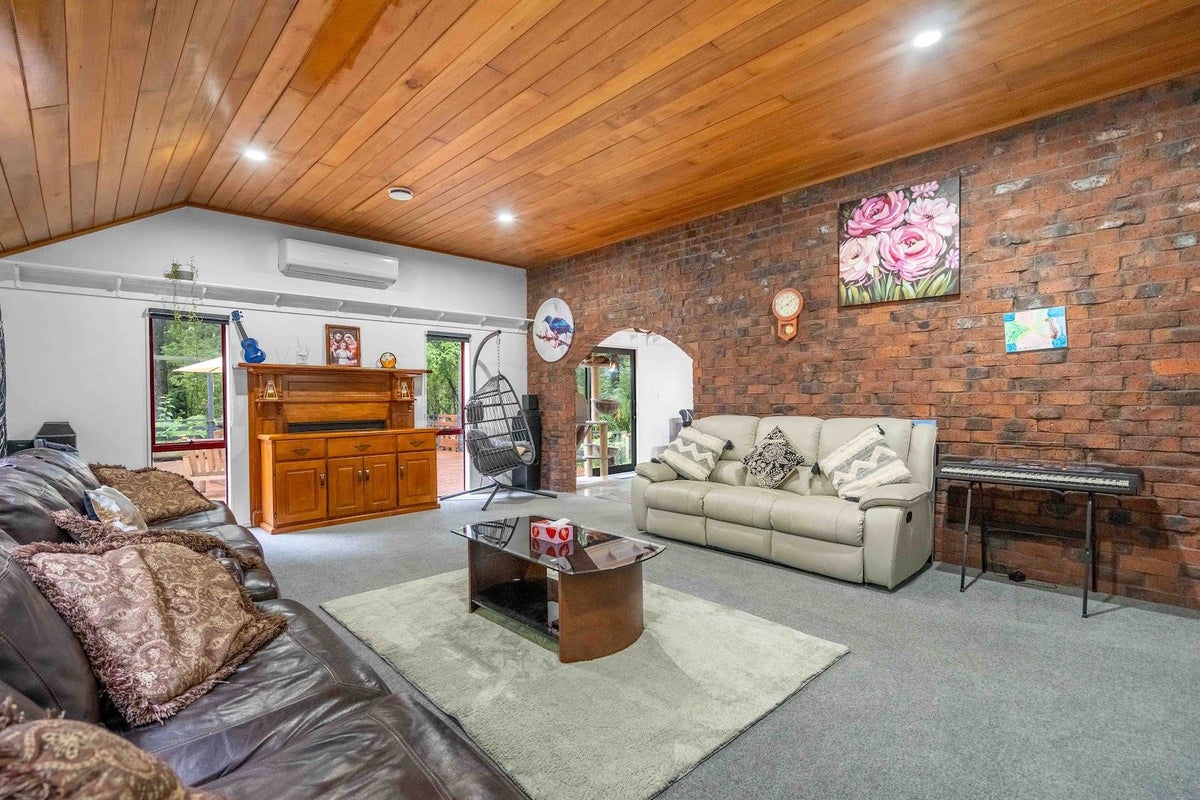 81 Marama Avenue South, Otatara, Invercargill - Carousel 2