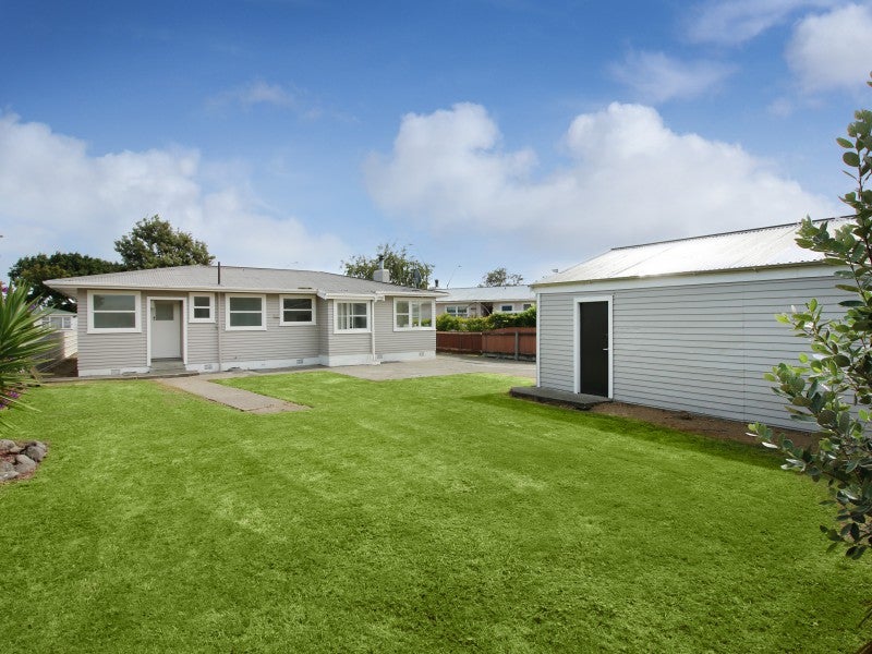 42 Highbury Avenue, Highbury, Palmerston North - Carousel 11