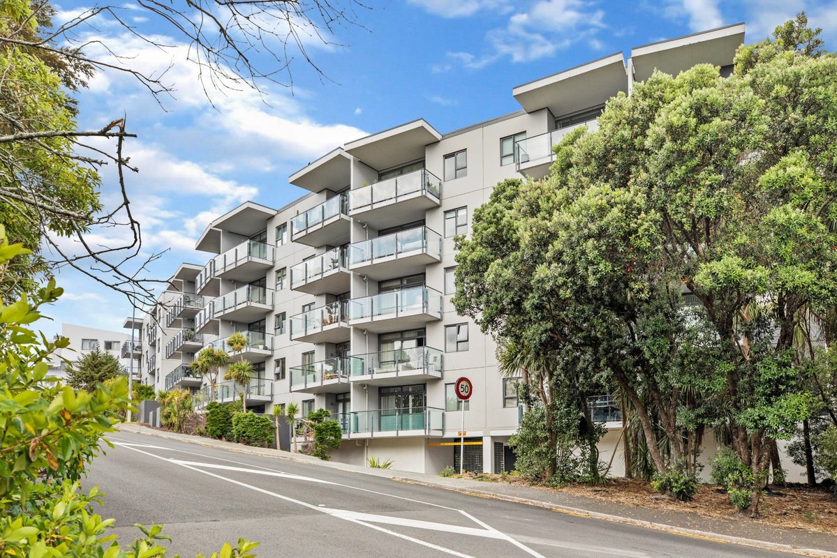 5G/6 Piwakawaka Street, Eden Terrace, Auckland - Carousel 1