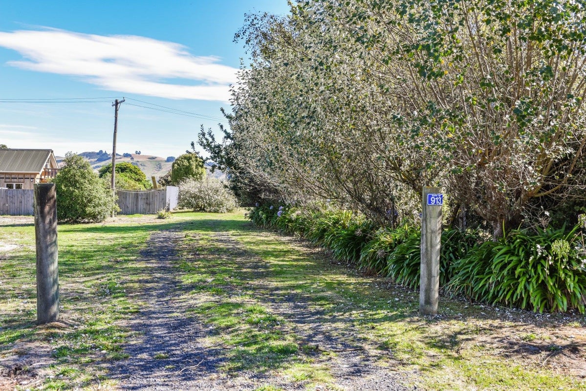 913 Harington Point Road, Harington Point, Dunedin - Carousel 26