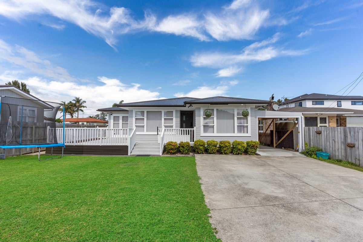 12 Glenburn Place, Papakura, Papakura - Carousel 14