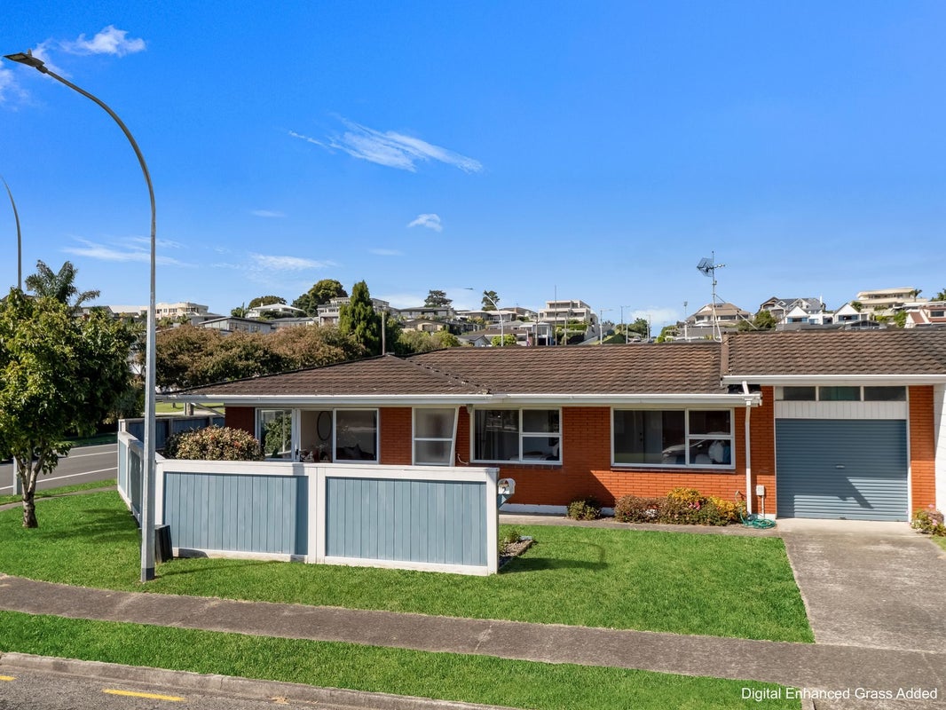 2 Tupaea Place, Otumoetai, Tauranga - Carousel 1