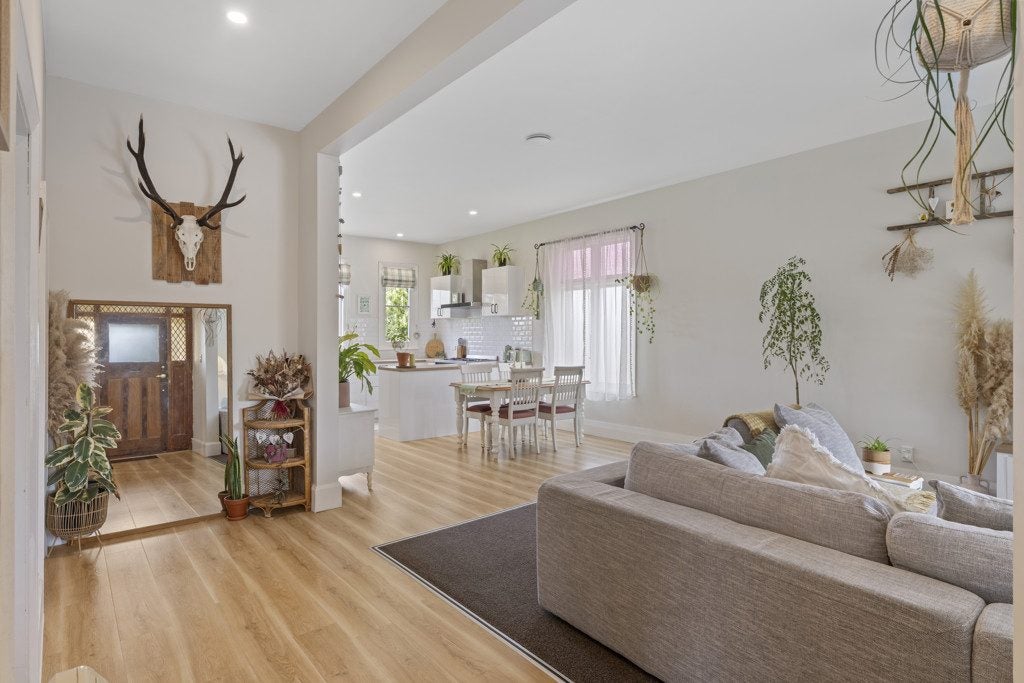 24 Leitch Street, Somerfield, Christchurch - Carousel 2