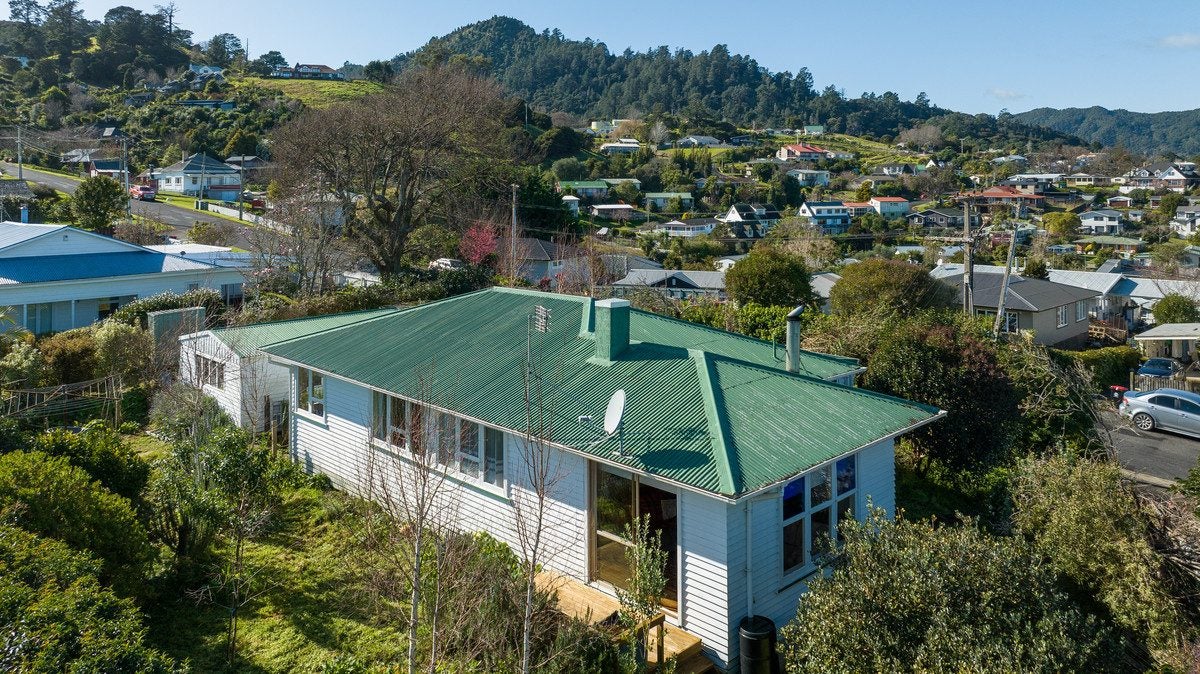 113 Grafton Road, Thames - Carousel 1