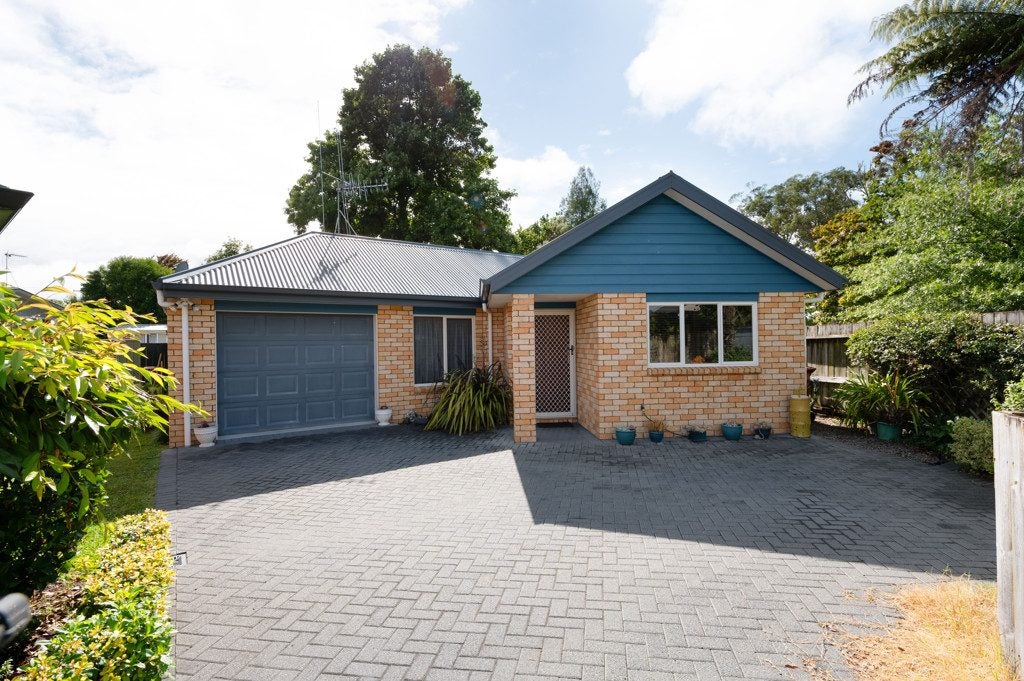 110D Comries Road, Chartwell, Hamilton - Carousel 1