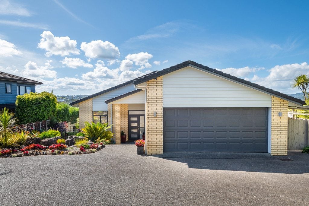 15 Seagate Place, Red Beach, Whangaparaoa - Carousel 2