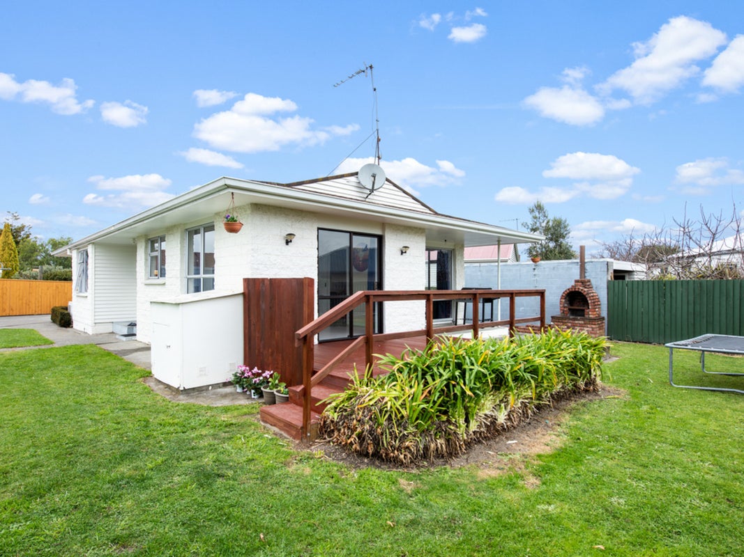 8 Jellyman Place, Springlands, Blenheim - Carousel 1