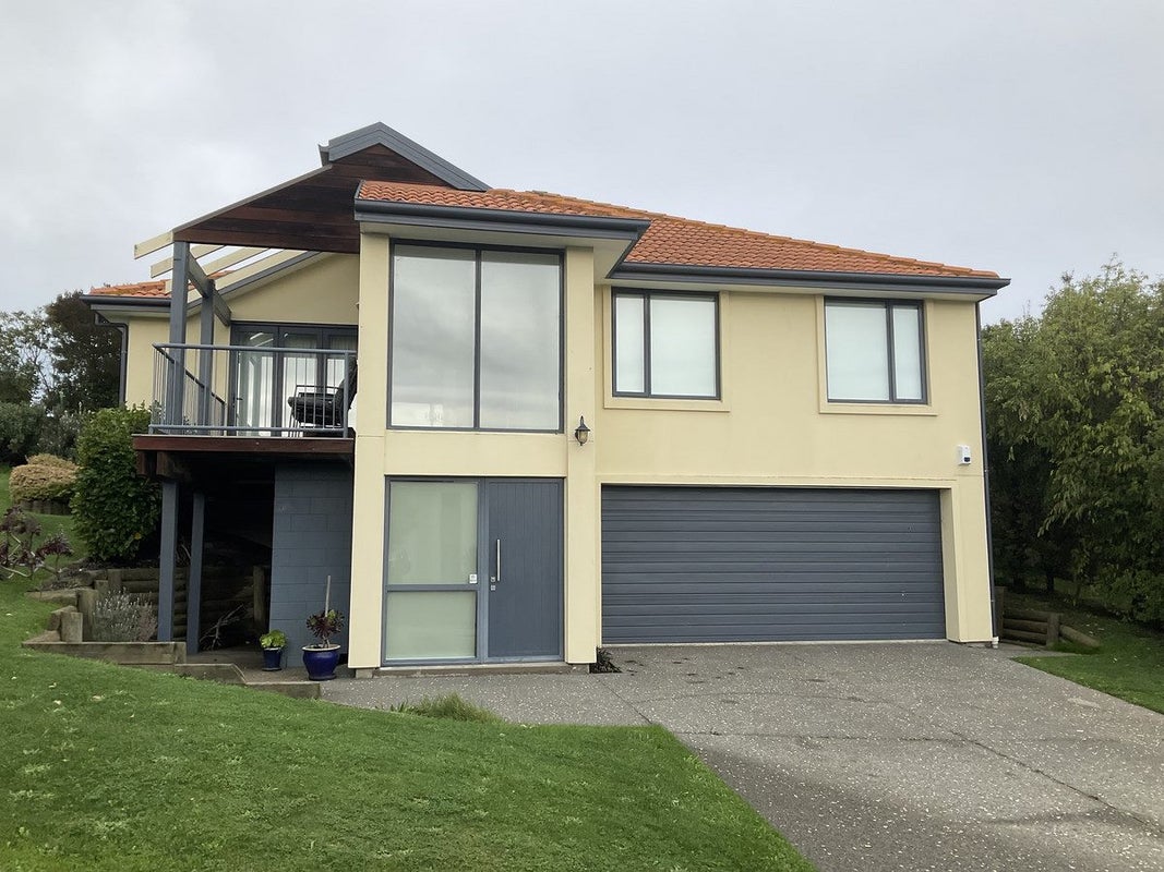 5 Muriwai Drive, Diamond Harbour, Lyttelton - Carousel 1