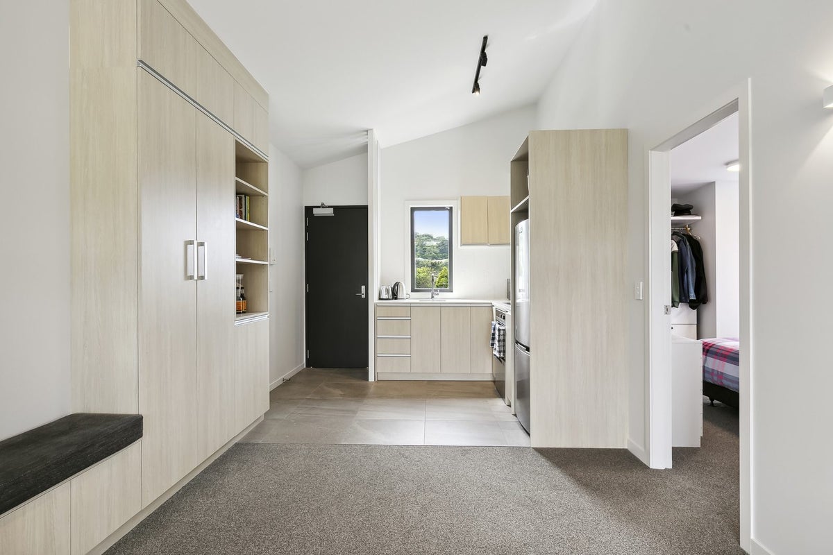12/2 Hindmarsh Street, Johnsonville, Wellington - Carousel 2