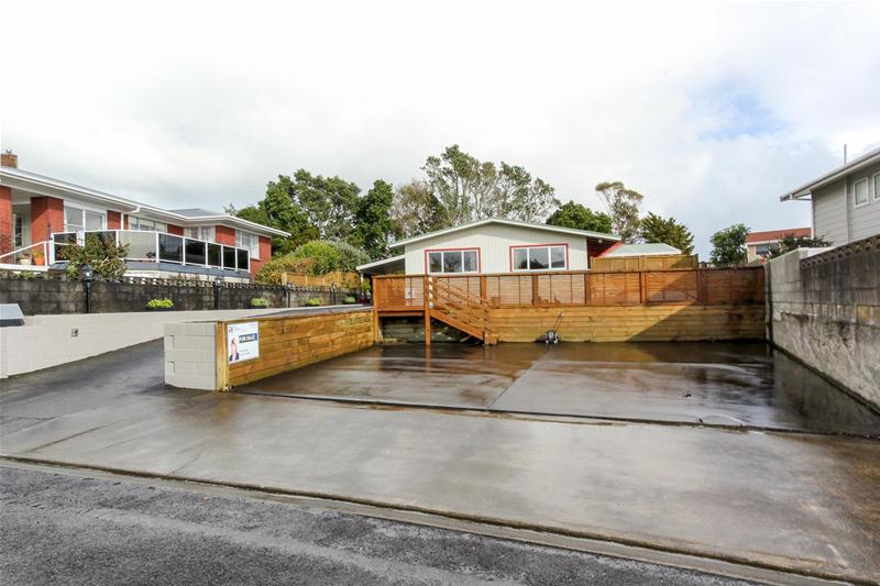 4 Onslow Place, Merrilands, New Plymouth - Carousel 22