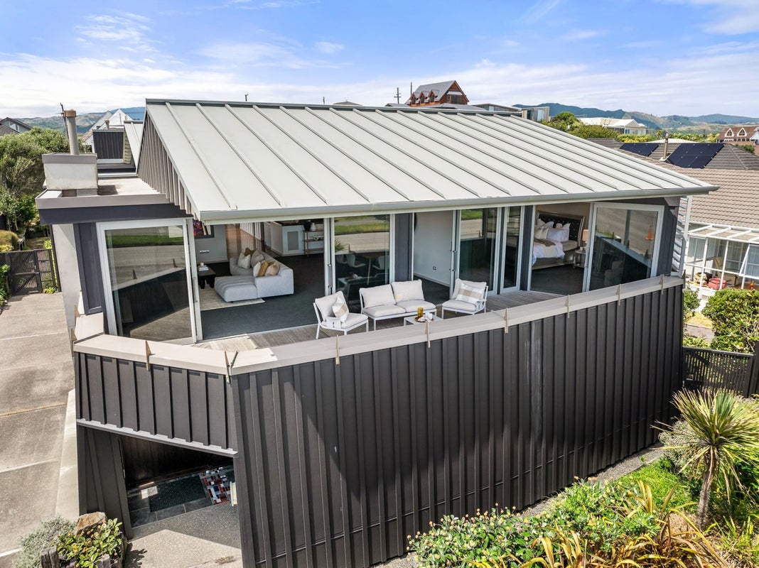88 Marine Parade, Paraparaumu Beach, Paraparaumu - Carousel 2