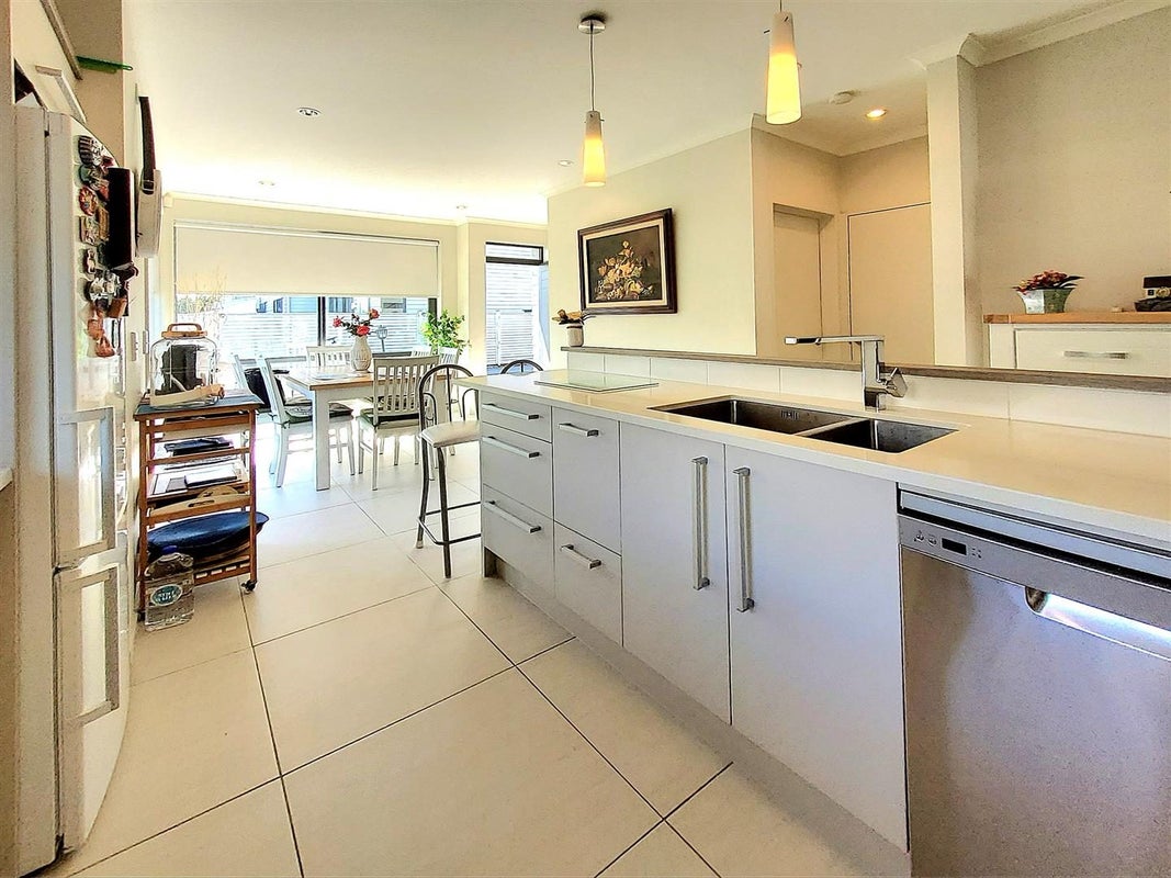 45 Costa Viva Crescent, Karaka, Papakura - Carousel 2