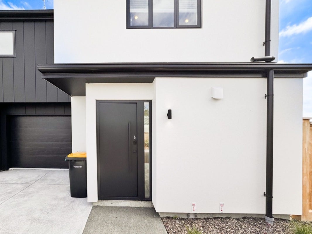 6/59 Amyes Road, Hornby, Christchurch - Carousel 1
