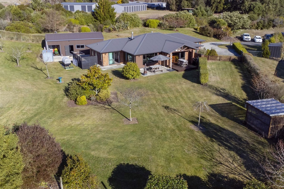 51/500 Kinloch Road, Kinloch, Taupo - Carousel 2