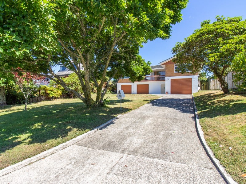 47 Grand Vue Road, Kawaha Point, Rotorua - Carousel 2