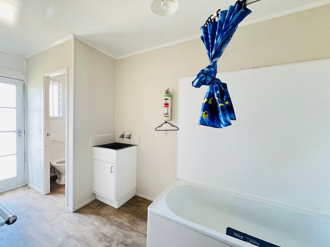 13A Arran Street, Avondale, Auckland - Carousel 11