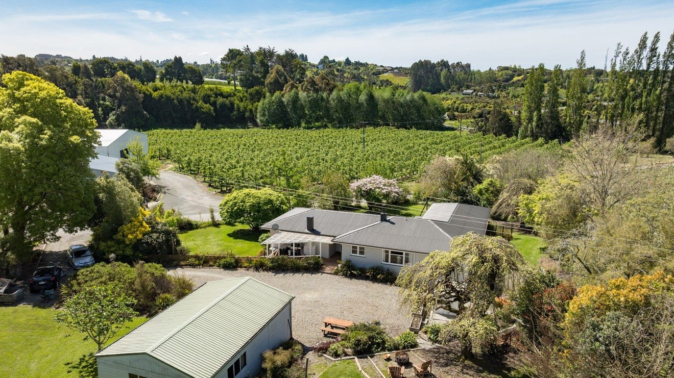17 Nile Road, Mahana, Upper Moutere - Carousel 2