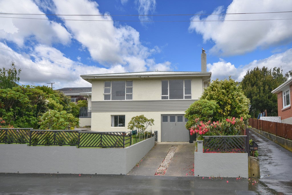 200 Larnach Road, Waverley, Dunedin - Carousel 1