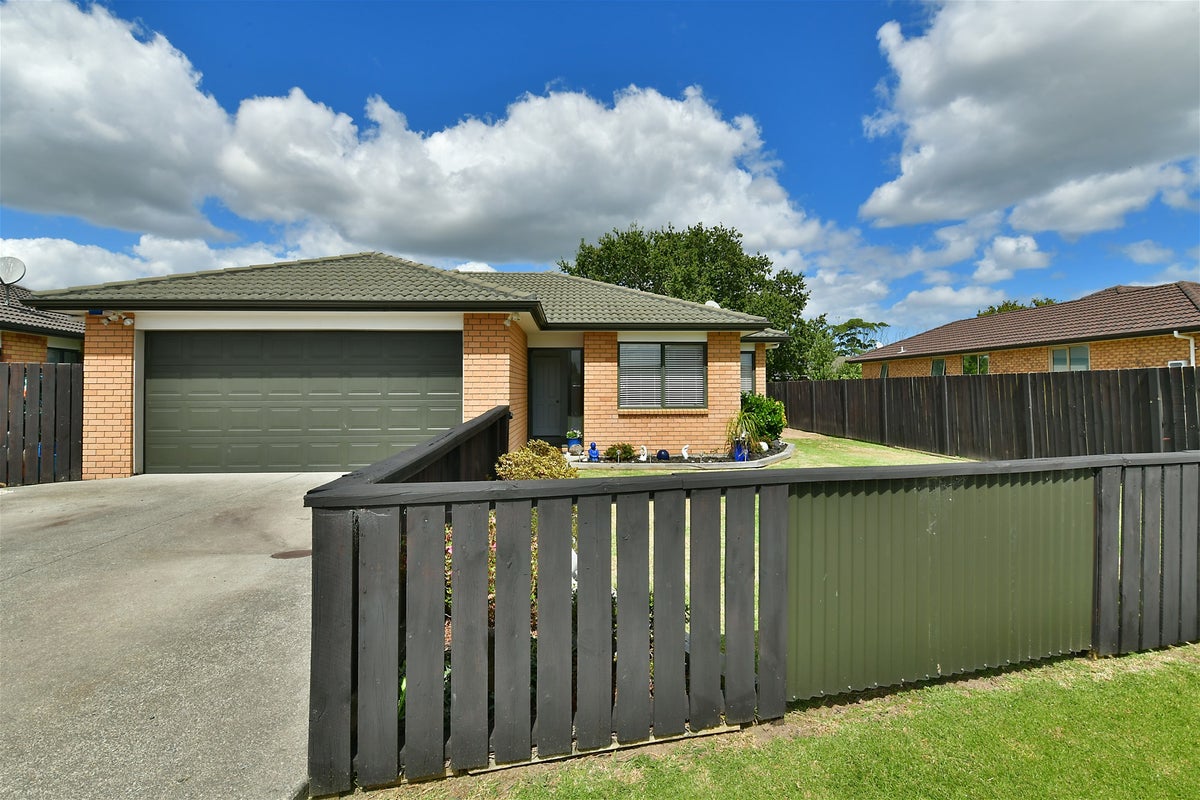 39 Chic Gardens, Parakai, Helensville - Carousel 27