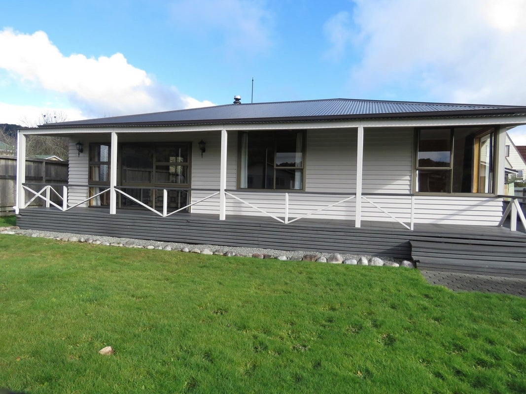 48 Main Street, Reefton, Reefton - Carousel 18