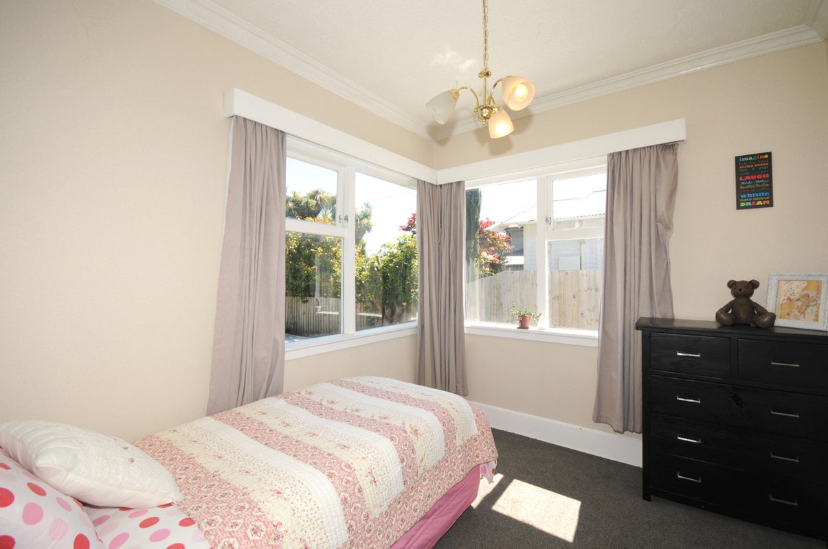 350 Barrington Street, Spreydon, Christchurch - Carousel 12