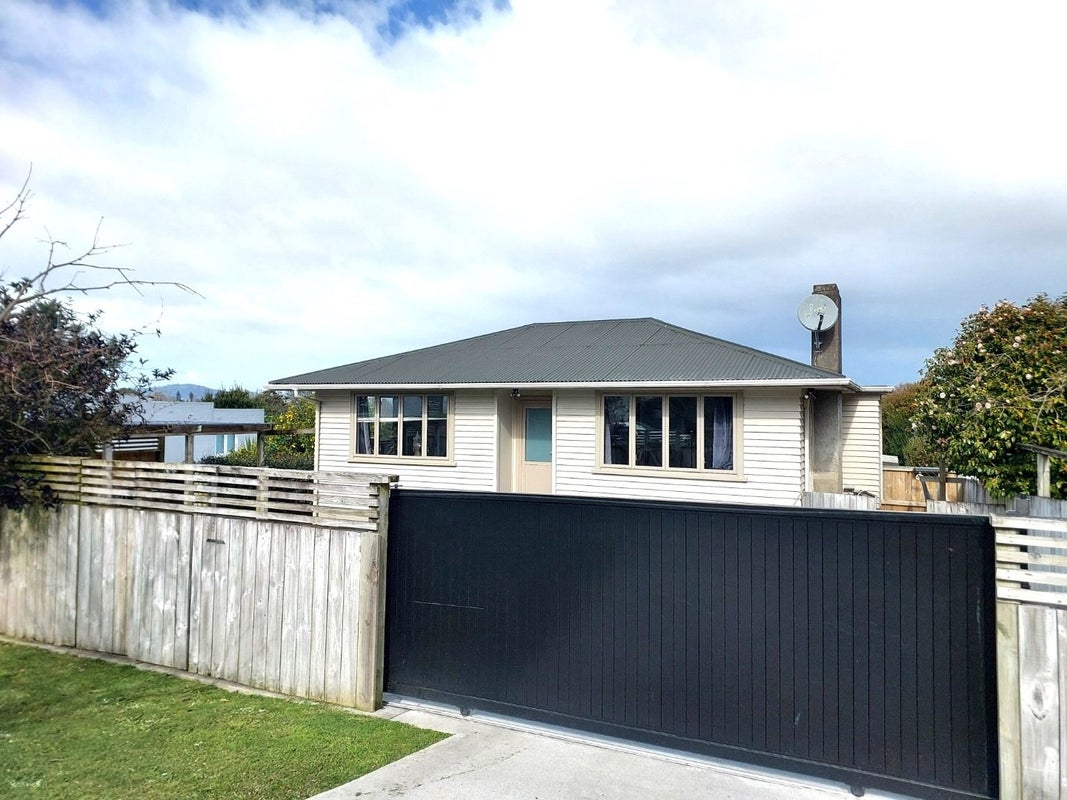 36 Paine Street, Judea, Tauranga - Carousel 1