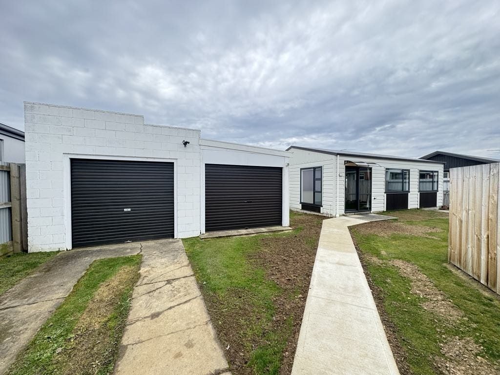 48A Gladstone Road North, Mosgiel, Mosgiel - Carousel 15