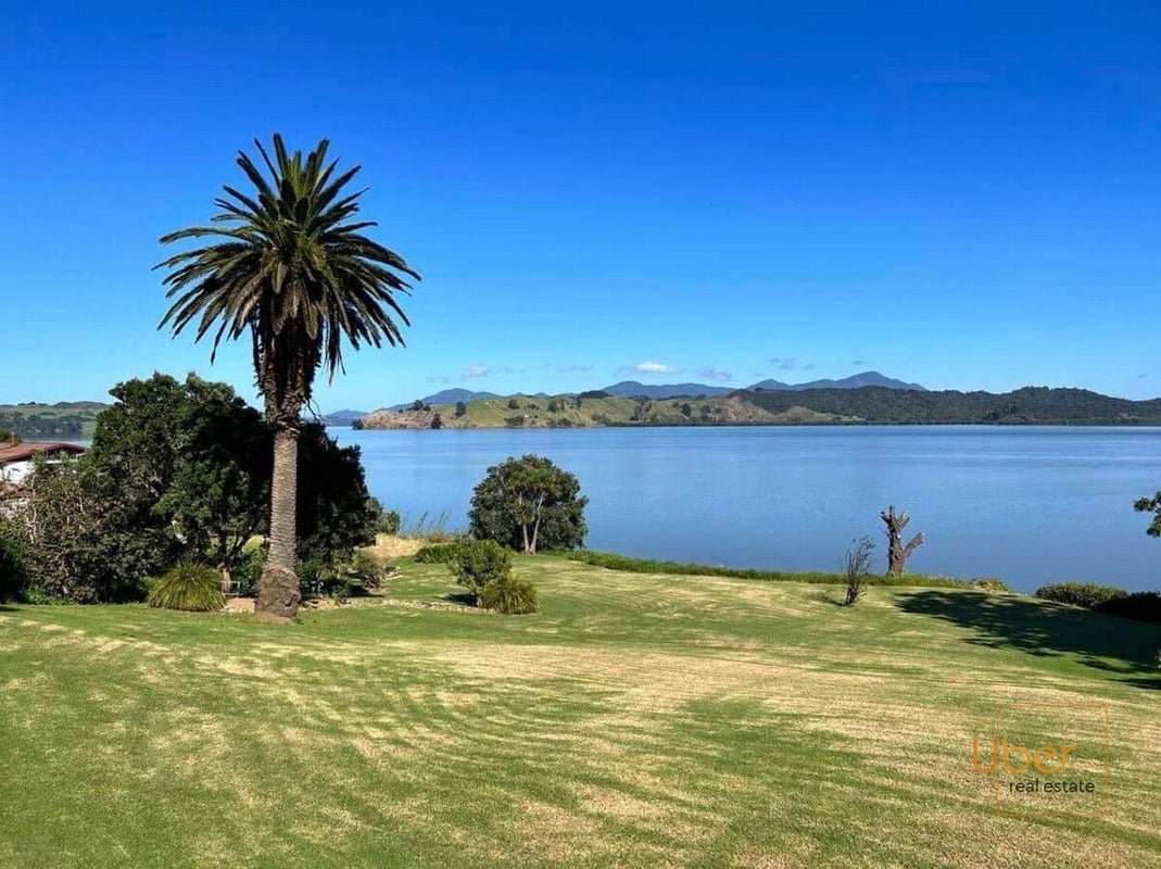 3 Gundry Street, Rawene, Kaikohe - Carousel 1