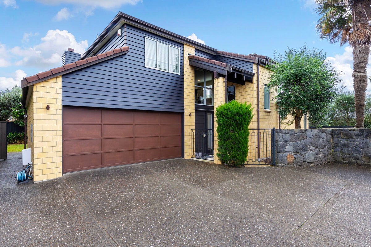 10A Cornwall Park Avenue, Epsom, Auckland - Carousel 1