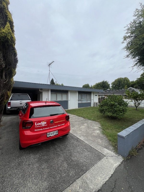 1/875 Heaphy Terrace, Fairfield, Hamilton - Carousel 1