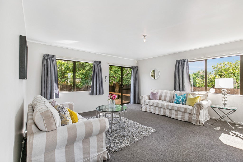 2/59 Mountain Road, Mangere Bridge, Auckland - Carousel 2