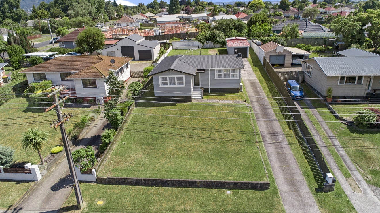137 Devon Street West, Hillcrest, Rotorua - Carousel 2