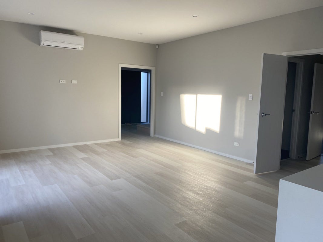 20C Imatra Place, Sunnyhills, Auckland - Carousel 2