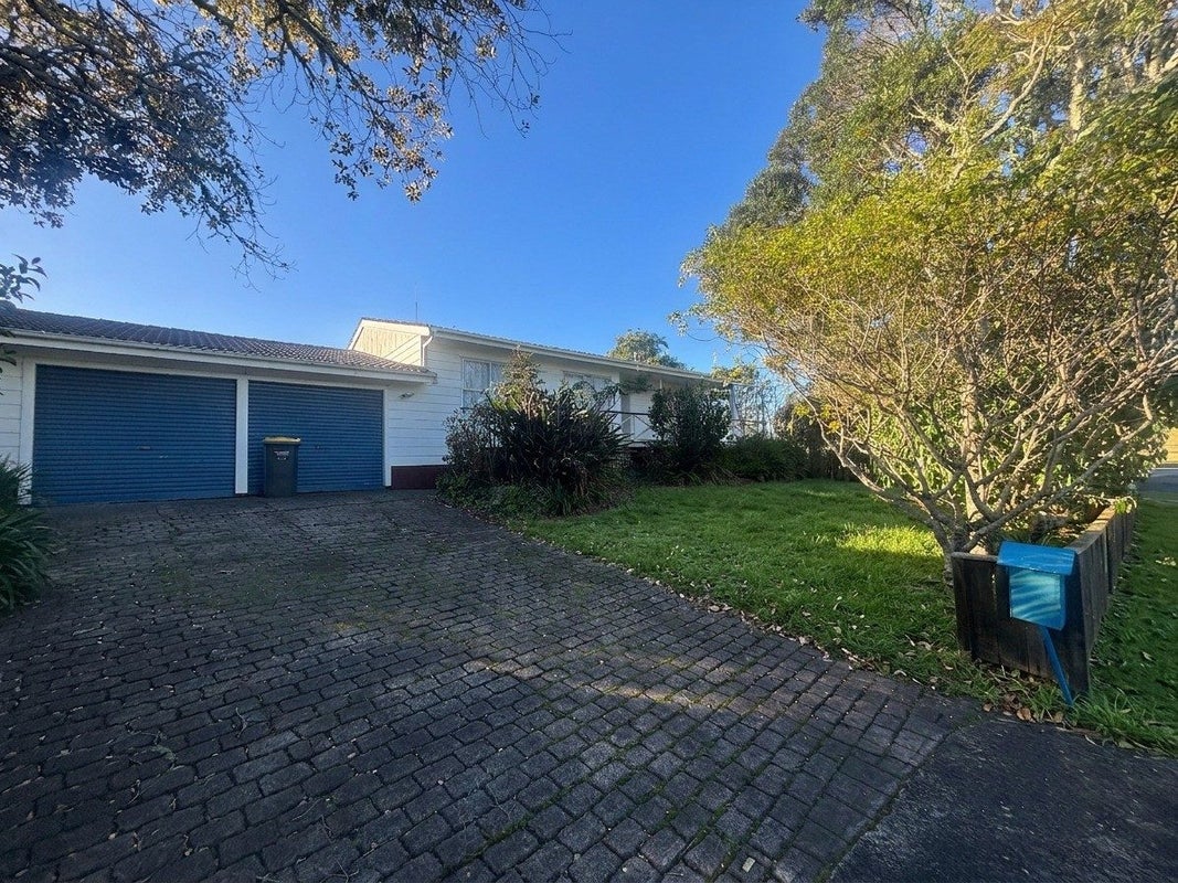 1 Denver Avenue, Sunnyvale, Auckland - Carousel 2