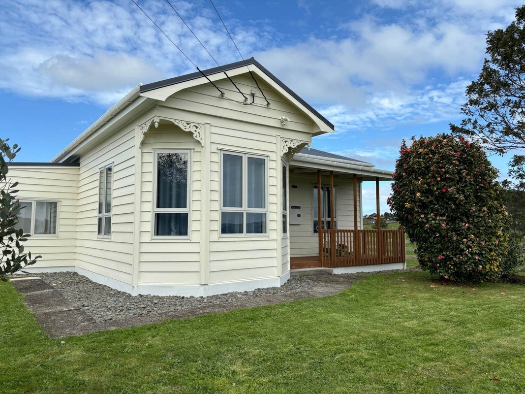 30 Misa Road, Waiuku - Carousel 1