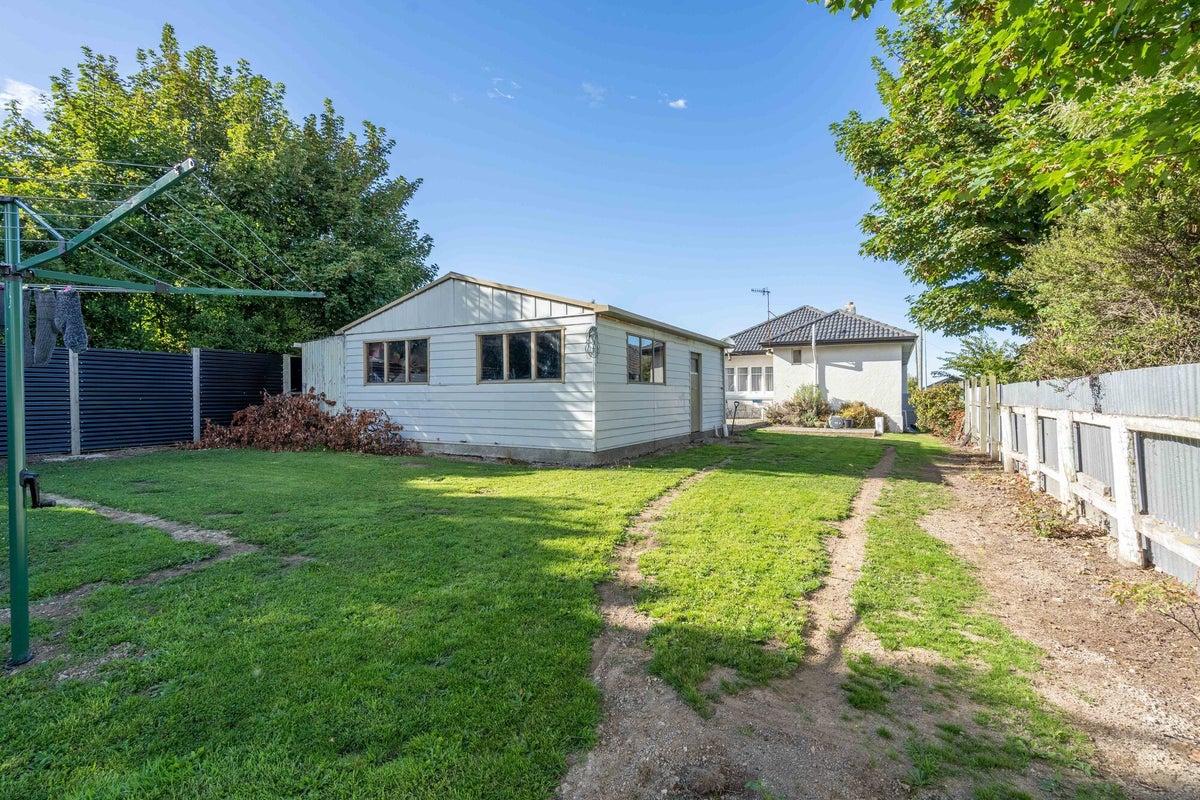 10 Lansdowne Street, Strathern, Invercargill - Carousel 2