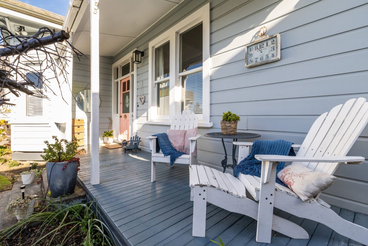 24 Nelson Crescent, Napier South, Napier, Hawke's Bay - Carousel 1