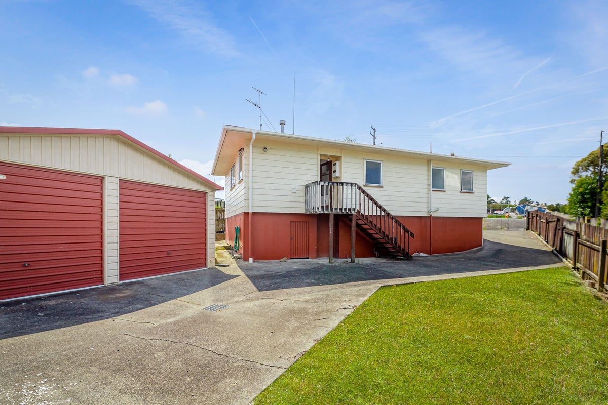 101 Triangle Road, Massey, Auckland - Carousel 2