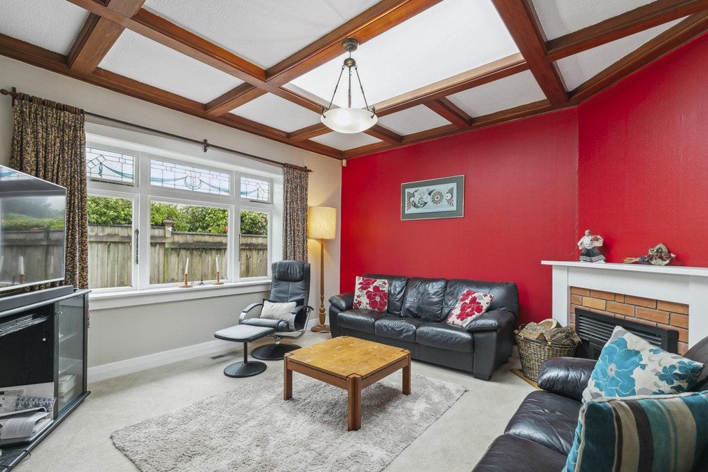 17 Fernlea Avenue, Karori, Wellington - Carousel 2