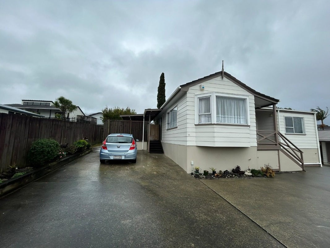 135 Moire Road, West Harbour, Auckland - Carousel 1