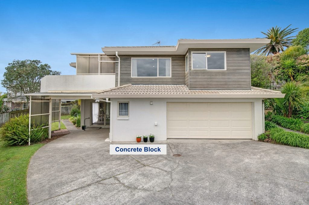 12 Mandeville Place, Unsworth Heights, Auckland - Carousel 1