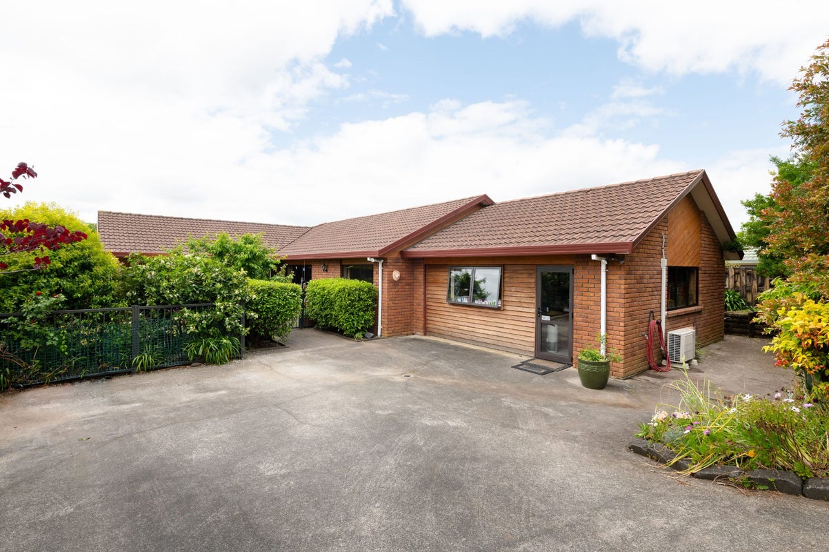 67 Bartholomew Drive, Nawton, Hamilton - Carousel 1
