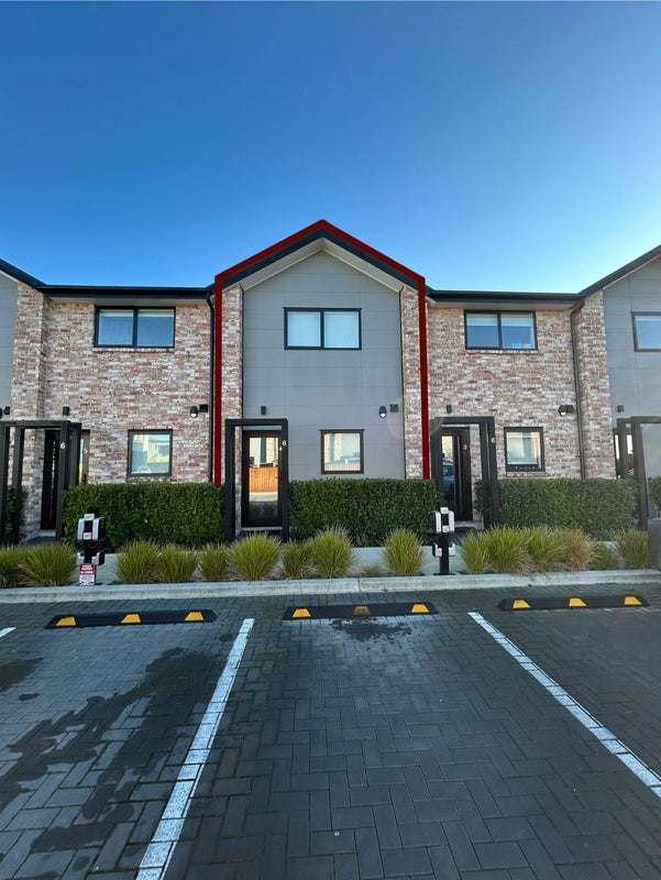 4/6 Riccarton Road, Riccarton, Christchurch - Carousel 1