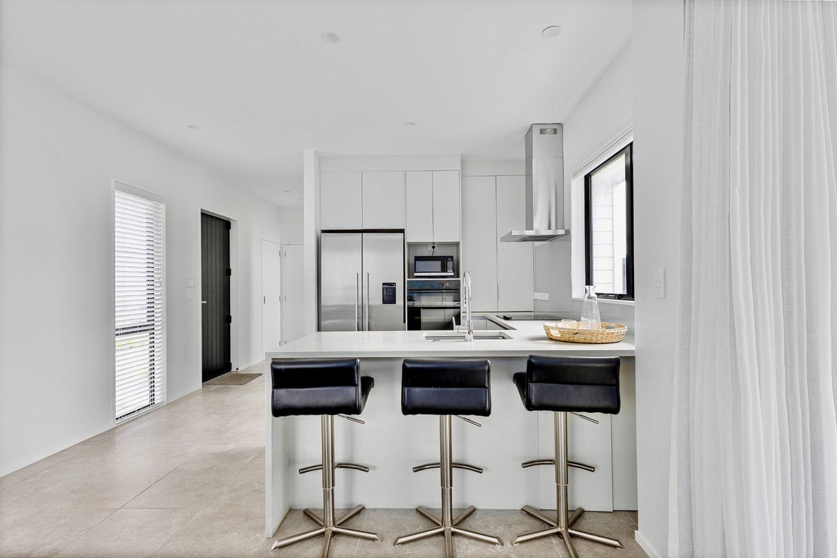 6C Pax Avenue, Forrest Hill, Auckland - Carousel 2