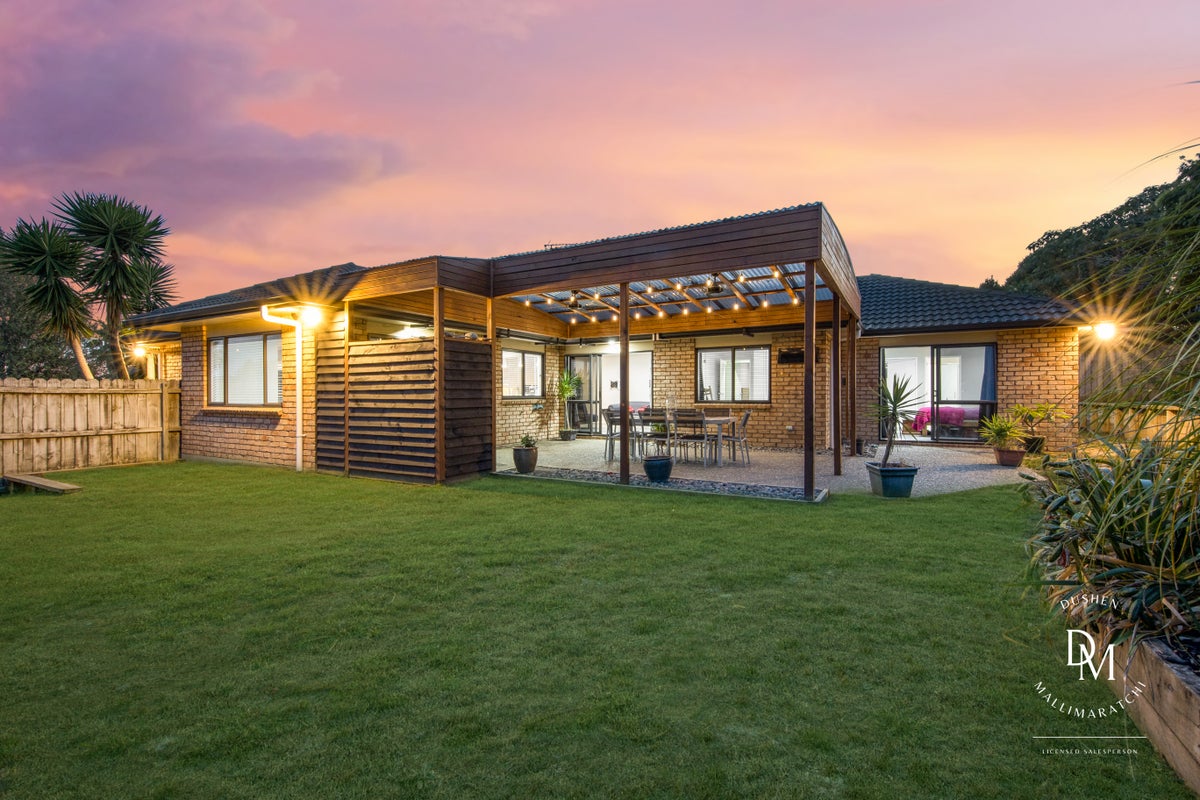 7 Parkhaven Drive, Rosehill, Papakura - Carousel 2